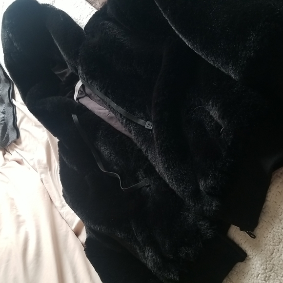 Blanc noir xsmall xs fur jacket - Picture 4 of 6